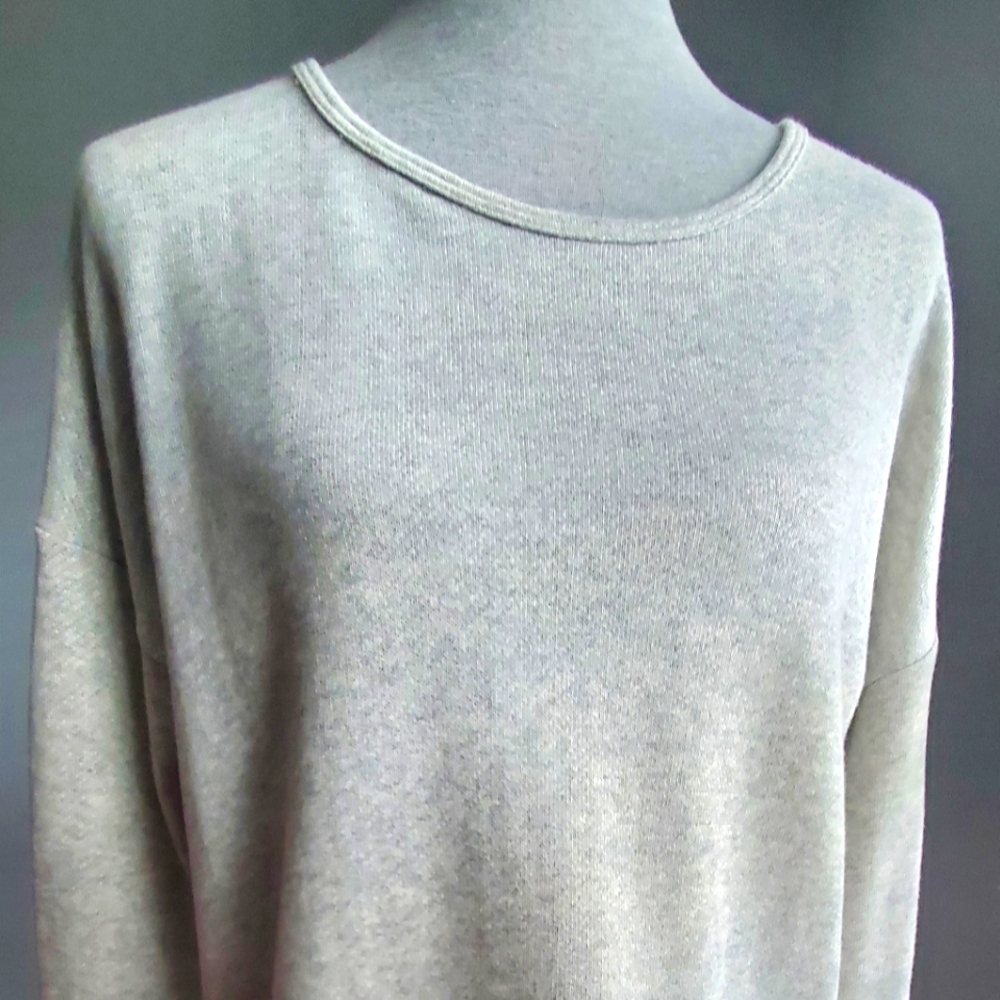 Hannah gray light weight sweatshirt with decorative lace at the bottom